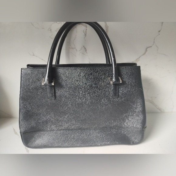 Burberry Tote Handbag - Picture 6 of 15